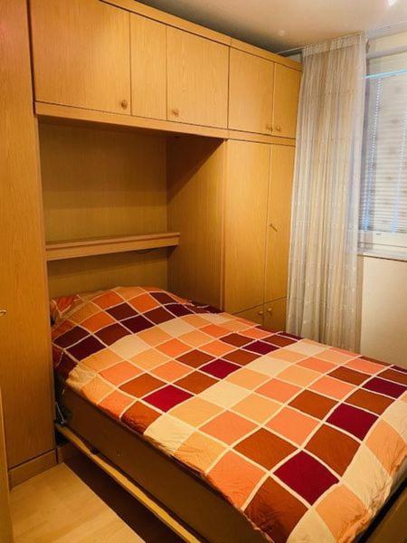 Handwerkerzimmer Düsseldorf Esterno foto