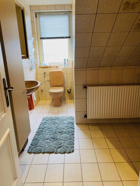Handwerkerzimmer Düsseldorf Esterno foto